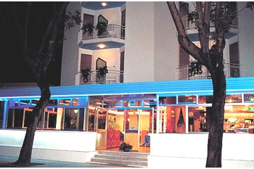 Włochy Hotel Lignano Sabbiadoro, Zewnątrz